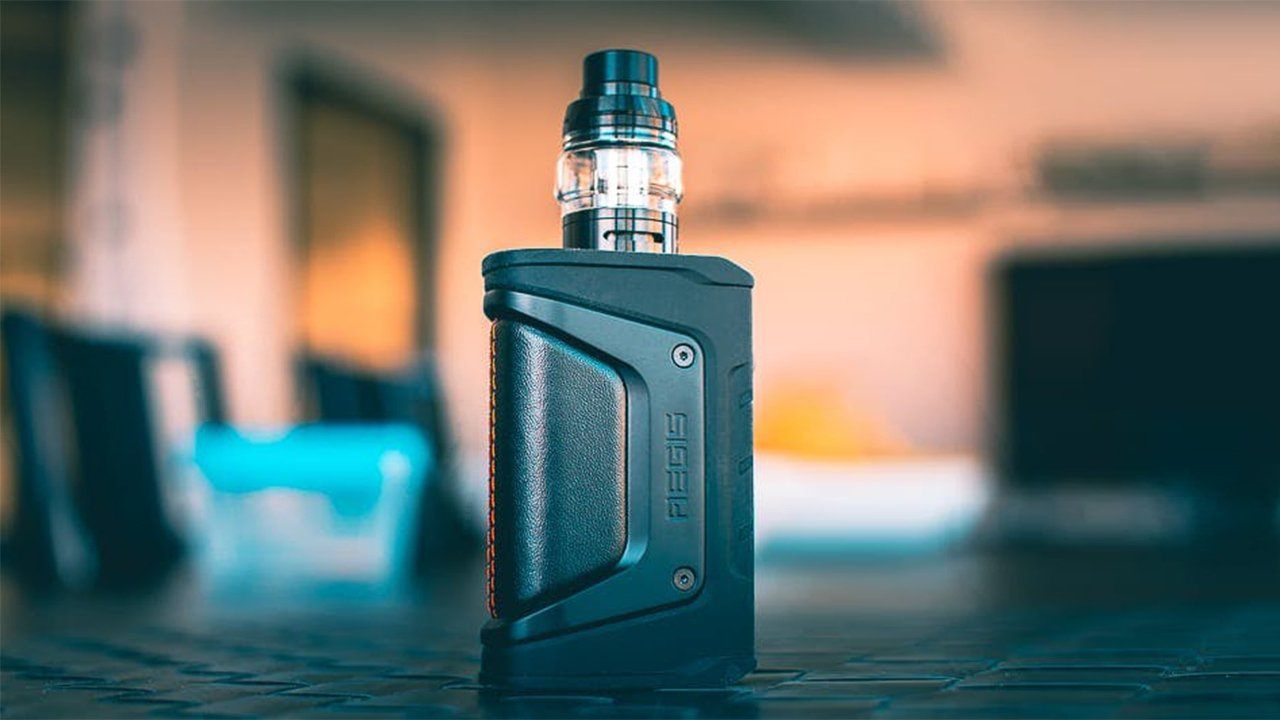 GeekVape Aegis Legend Review